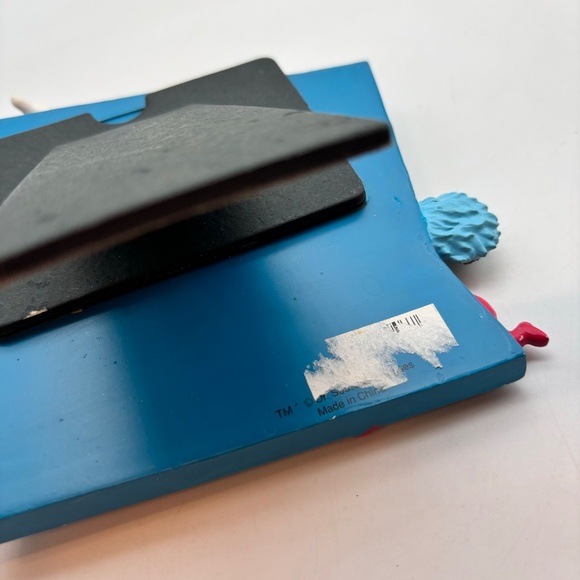 Universal Dr. Seuss Cat in the Hat Islands of Adventure Freestanding Photo Frame - Picture 13 of 16